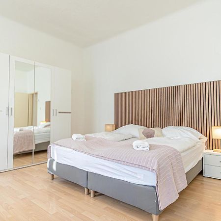 Desirable 2Br - Bookable For Longstays In Lockdown B ウィーン エクステリア 写真